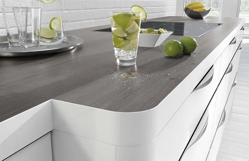 Столешницы из пластика 