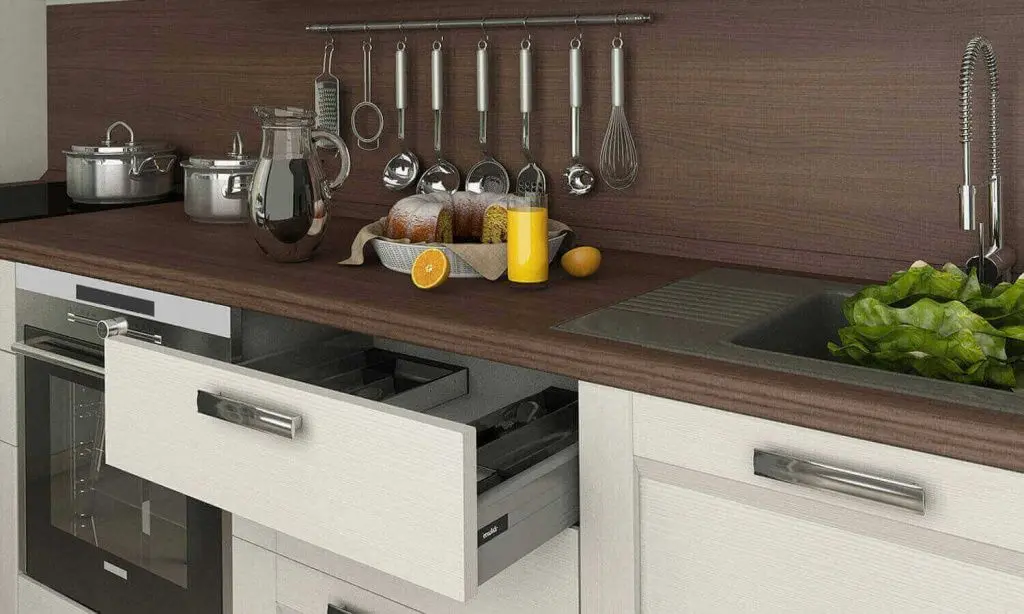 Столешница цвет венге на кухне