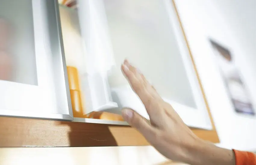 Антресольная мебельная петля