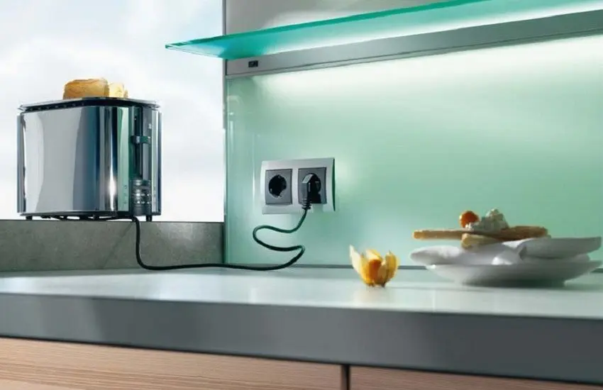 Расположение розеток на кухне