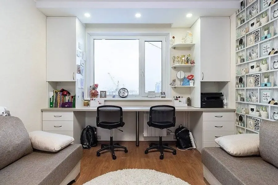 Рабочее место у окна (5).jpeg