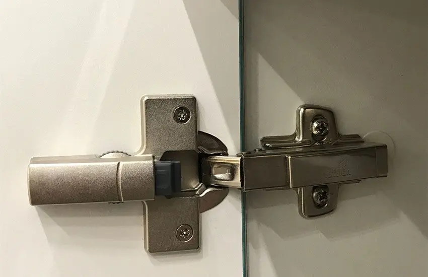 Ломберные петли