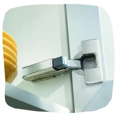 Петля для мебели blum