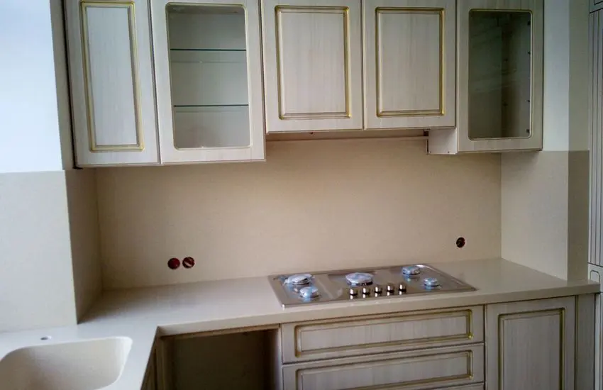 Выбор столешницы на кухню