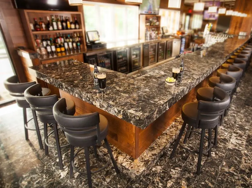 Столешницы для баров, кафе и ресторанов 1.jpg