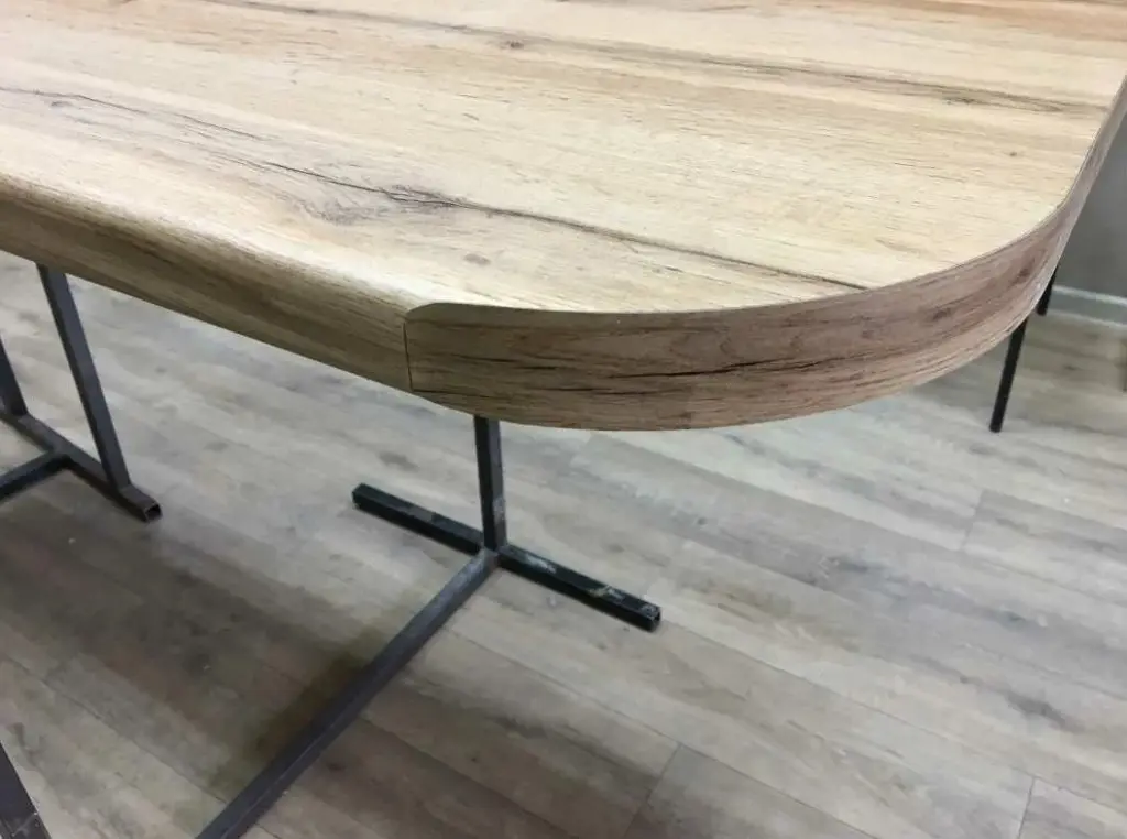 радиус на столе.jpg