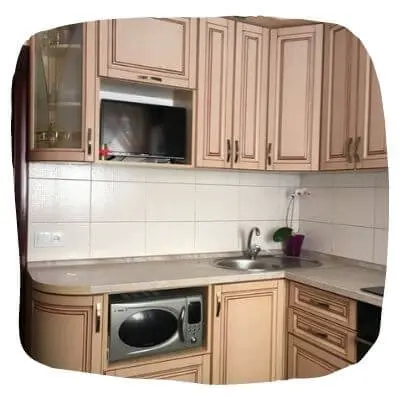 Бежевая столешница на кухне