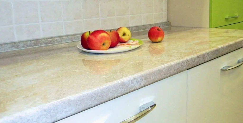 Столешница для кухни из ДСП Столешница для кухни из ДСП