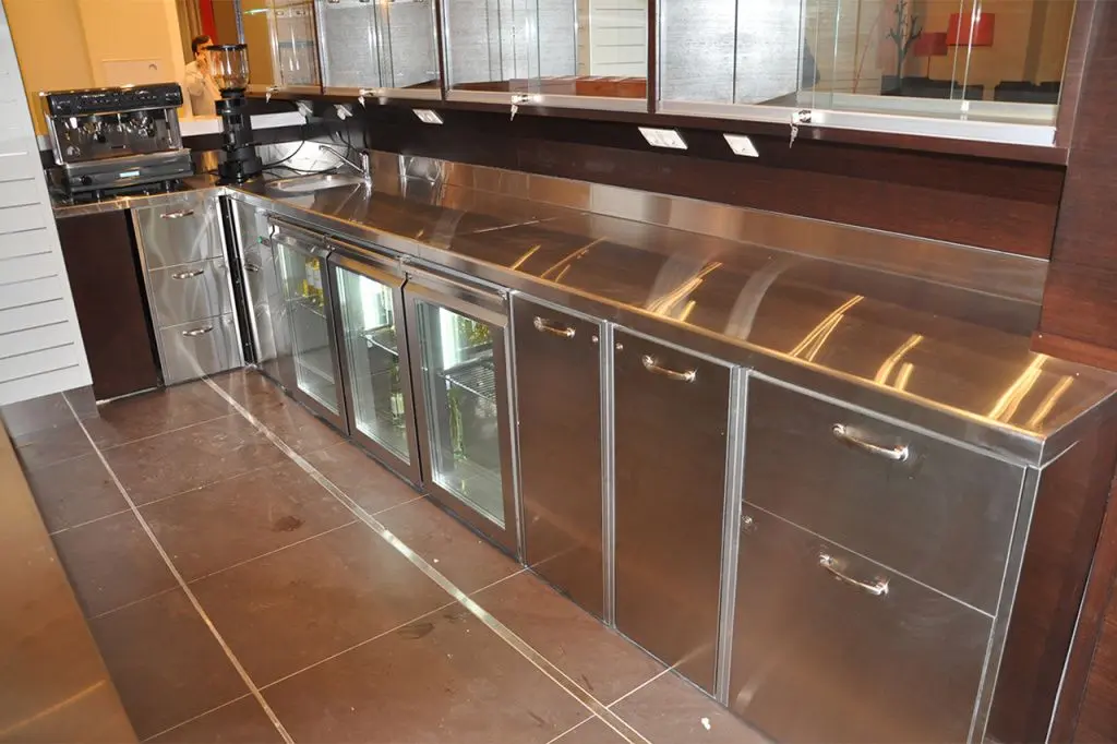 Столешницы для баров, кафе и ресторанов 10.jpg