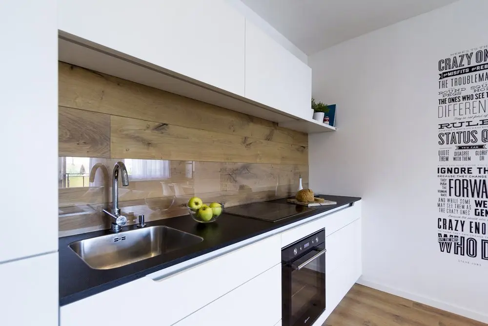 Кухонный фартук из ламината9.jpg