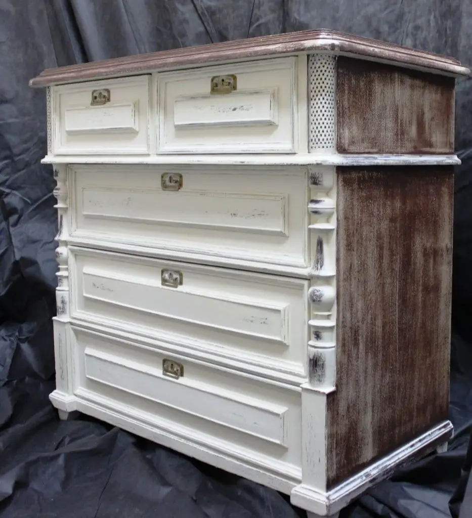 Реставрация комода