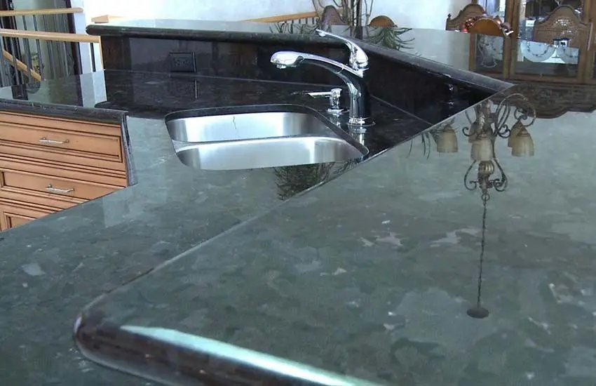 Какой столешнице отдать предпочтения (11).jpg