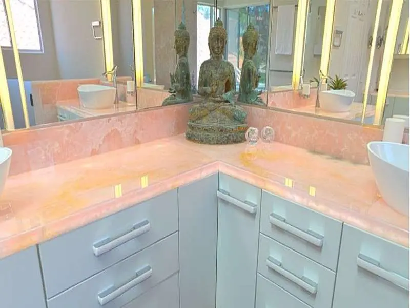 столешницы Розовый оникс.jpg