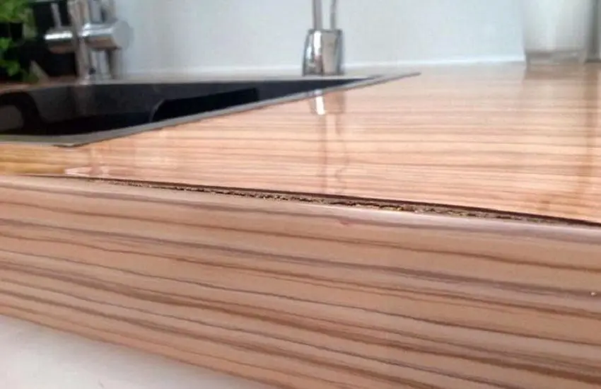 Разбухшая столешница Разбухшая столешница