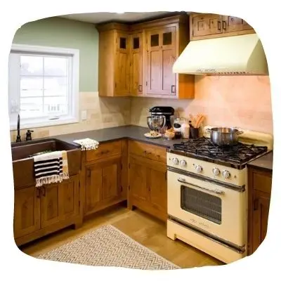 Кухня в деревенском стиле