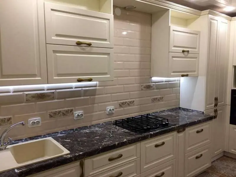 какой фартук выбрать для столешницы5 2.jpg