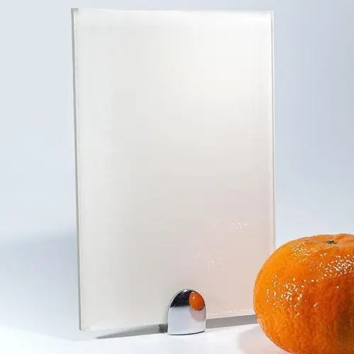 Стекло Лакобель белый детальная картинка