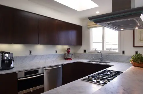 2424/E 8гр. Мрамор Каррара Столешница глянцевая фото 3