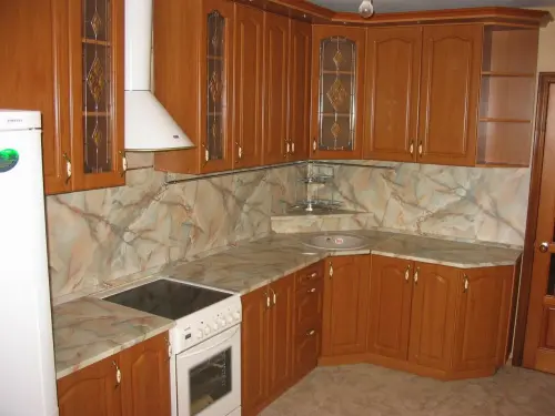 Угловой элемент из ДСП в цвет столешницы MAERSS фото 13