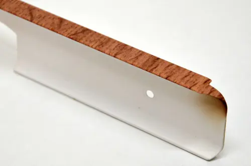 Угловая планка для столешницы, с рисунком