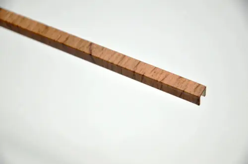 "П" Торцевая планка для стеновых панелей, мат фото 2 "П" Торцевая планка для стеновых панелей, мат фото 2