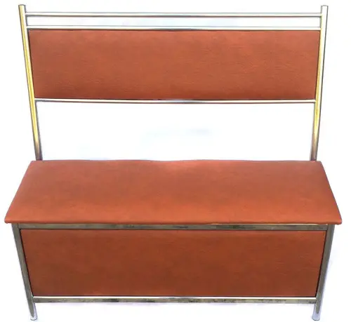 Скамейка с хоз. ящиком детальная картинка