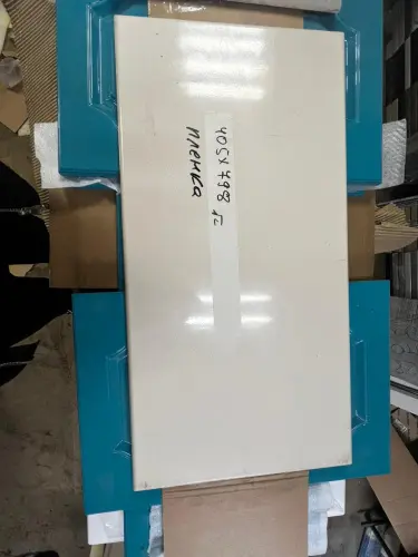 Фасад МДФ "Мыло" в пленке беж.глянец 405*798мм детальная картинка фото 2