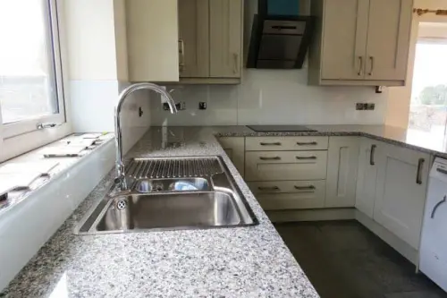 2436/S 1гр. Гранит сардинский Столешница матовая фото 4