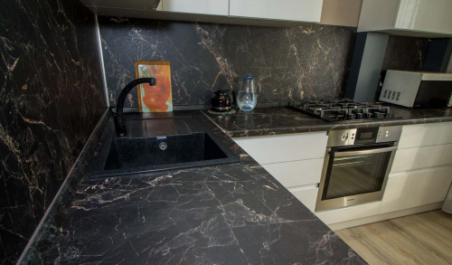3029/E 8гр. Мрамор Марквина Черный Столешница глянцевая фото 12 3029/E 8гр. Мрамор Марквина Черный Столешница глянцевая фото 12