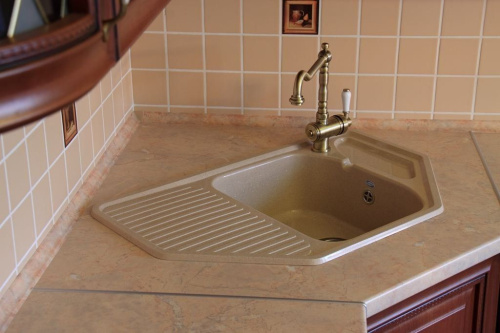 Угловой элемент из ДСП в цвет столешницы Polyrey детальная картинка фото 16